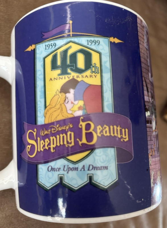DISNEY'S SLEEPING BEAUTY 40TH ANNIVERSARY COFFEE MUG -  NEW