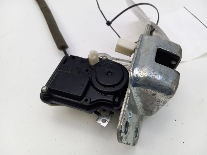 Jeep Patriot 2010 pestillo de puerta trasera Foto 4 de 4