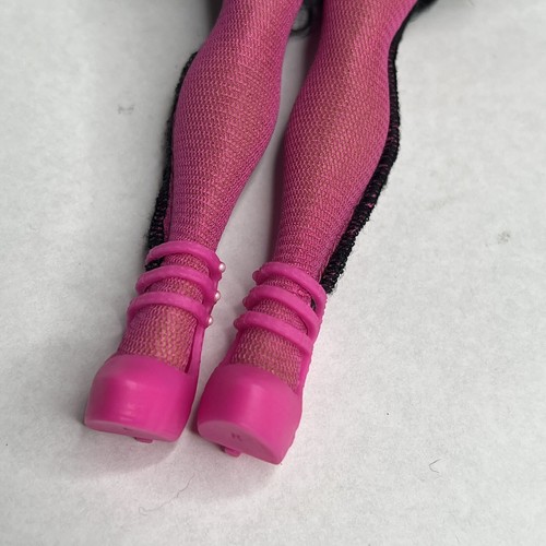 Lol Surprise OMG! Winter Disco Dollie Fashion Doll - Picture 4 of 6