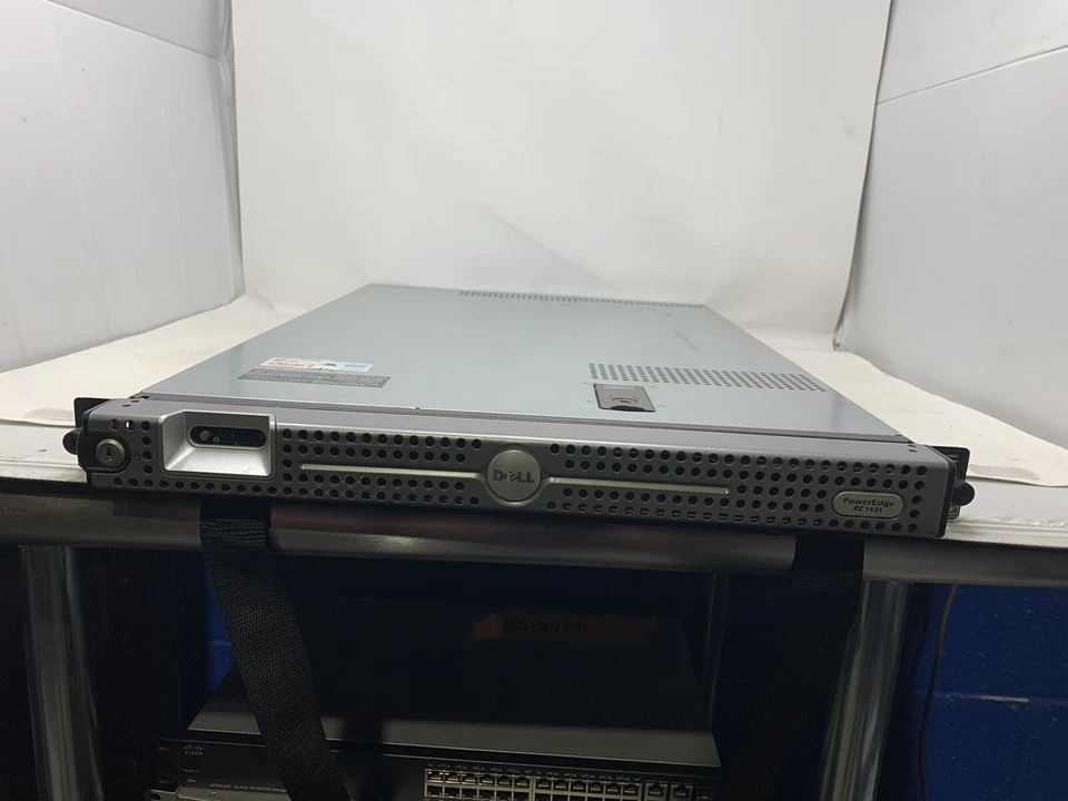 Servidor Dell PowerEdge SC1435 Opteron 1,80 GHz 2 GB de RAM 50924F8 Foto 2 de 4