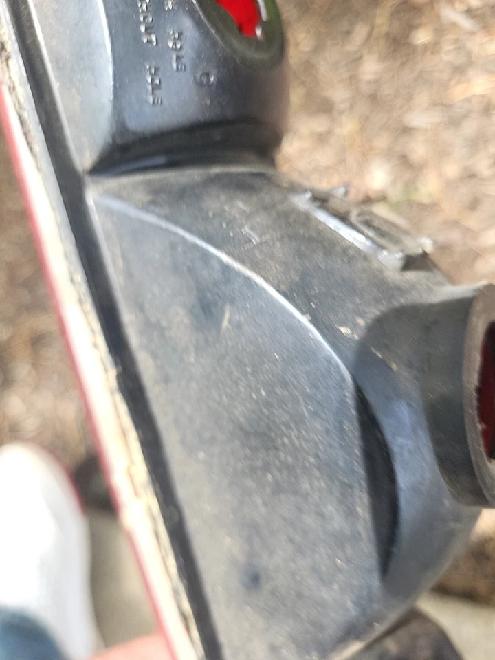 Luces de freno traseras usadas para Chevrolet El Camino Malibu GMC Caballero 79-87 Foto 4 de 4