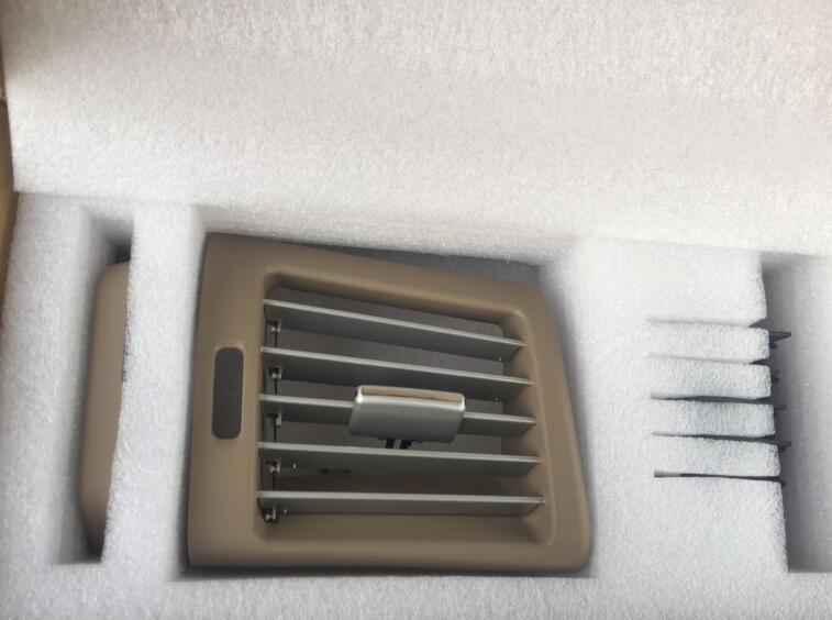 Front Right Beige chrome Console Grill Dash AC Air Vent For Mercedes W251 R280