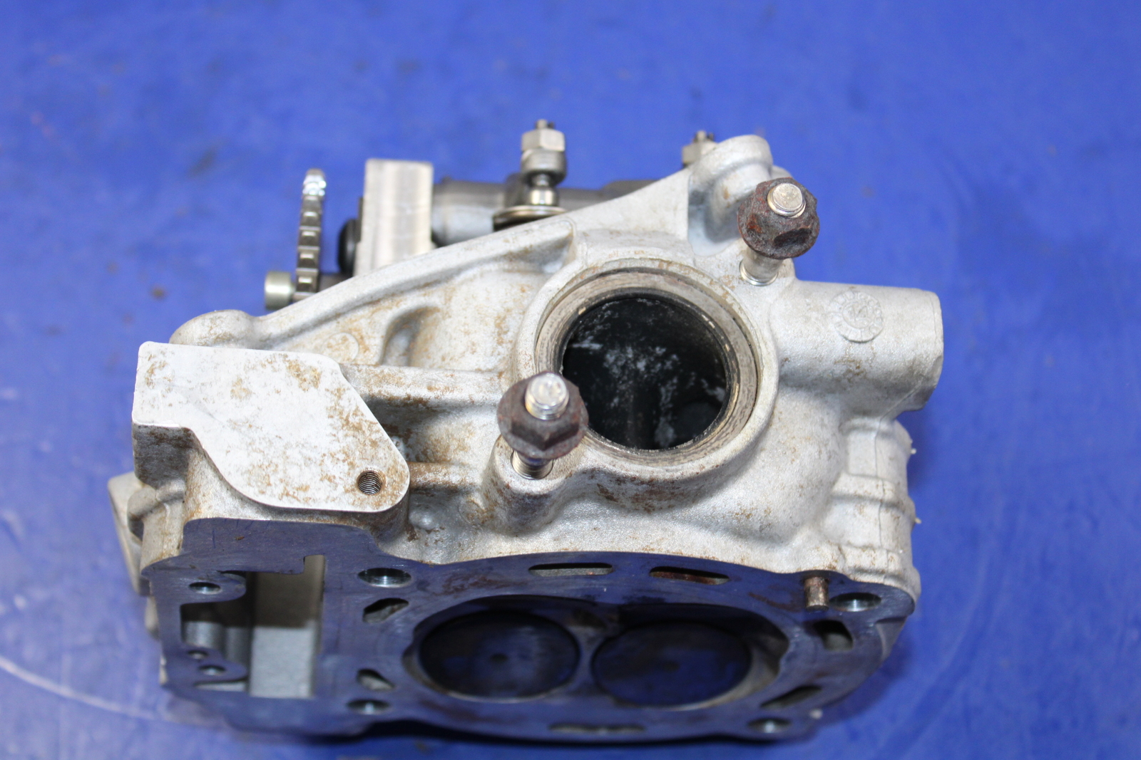 2015 CAN-AM MAVERICK 1000 XDS TURBO REAR CYLINDER HEAD W VALVES 