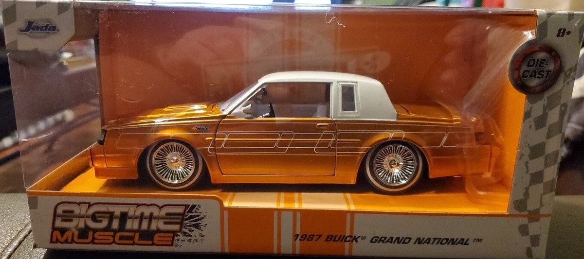 Jadaジェイダ/'87 Buickビュイック グランドナショナル 1/24 Amazon.com: Jada Toys 1:24 Fast & Furious - '87 Buick Grand