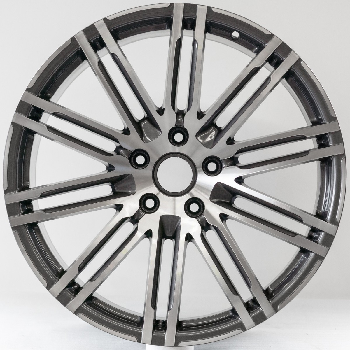 Porsche Cayenne 21