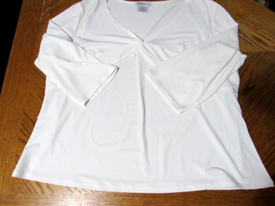George womens plus size 18/20 white blouse pre owned excellent conditon