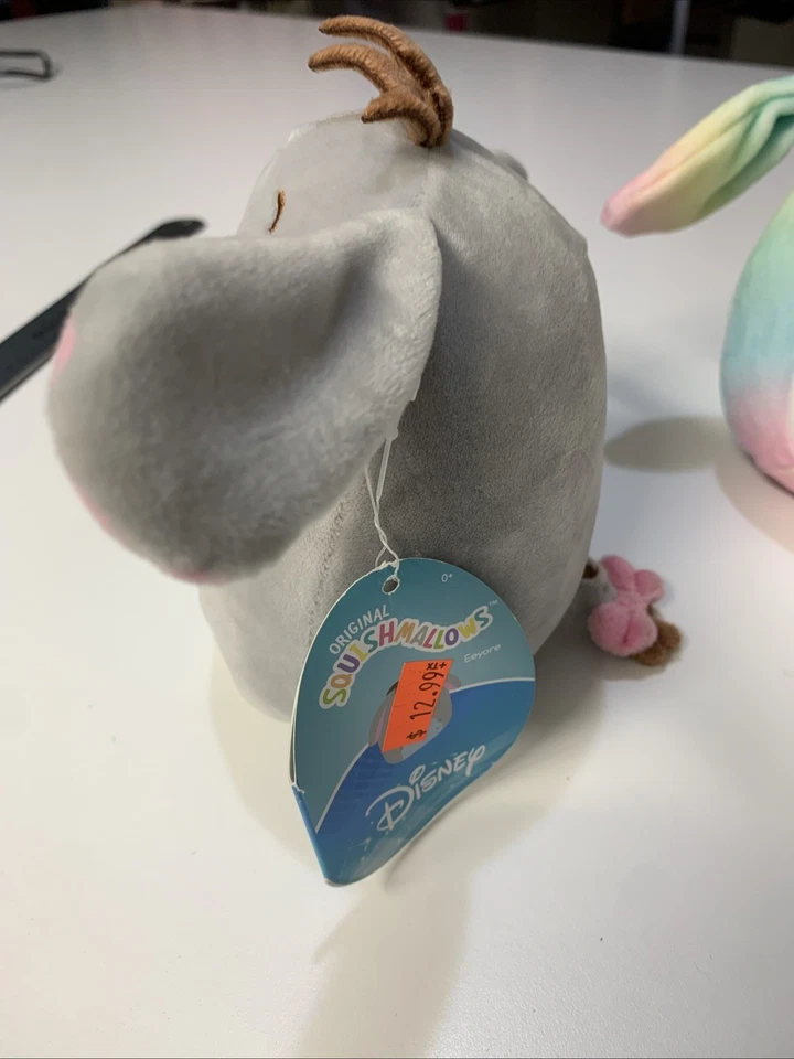 Squishmallow 毛绒填充动物玩具 5 英寸收藏品 Eeyore Wu Aimee 迪士尼柔软 — 第 4/4 张图片