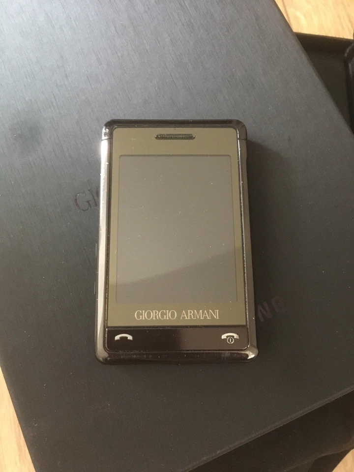 Samsung SGH-P520 GIORGIO ARMANI Original (Ohne Simlock) 3,2MP MP3 Touch TOP OVP - Bild 2 von 4