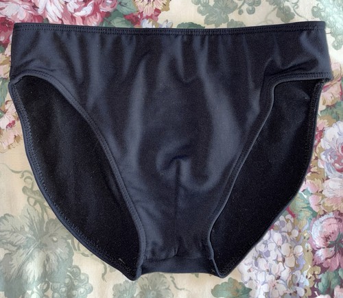 Capezio Men's Reinforced Front-Lined XL Dance Belt Black