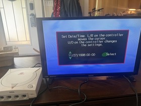 1999 SEGA DREAMCAST CONSOLE HKT-3020 LAUCH EDITION WHITE NTSC CIB TESTED. 