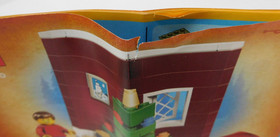 100% - 2011 LEGO 3300020 Christmas HOLIDAY SET #1 Home Tree Boy Child Minifigure