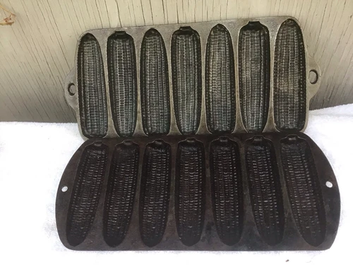 Set of 2 Cast Iron 7 Sticks Corn Bread Pans LODGE-27C2, WAGNER WARE-C