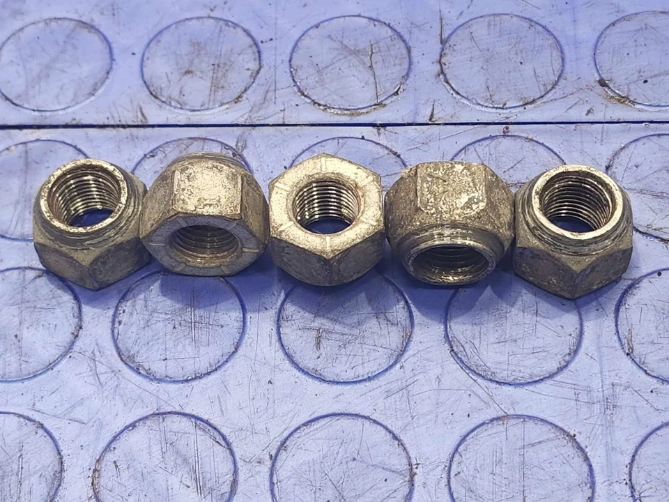 Cadillac Seville 1977-1979 tuercas de rueda de acero 5 piezas piezas originales OEM Foto 3 de 3