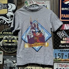  VTG 90s Walt Disney World Magic Kingdom T-shirt Mickey Castle Gray Sz S