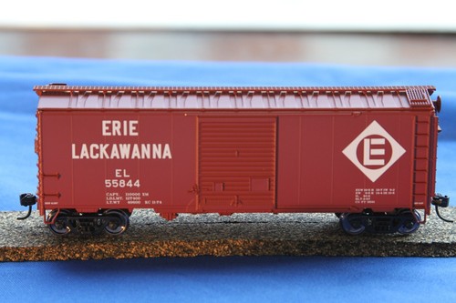 Coche de carga soldado escala Ho Walthers MainLine 910-2254 Erie Lackawanna 55844 40' ACF | Zustand: New