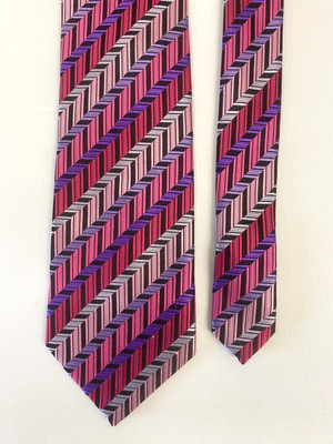 Vintage Van Buck Krawatte magenta lila kräftig diagonal Chevron Polyester A095