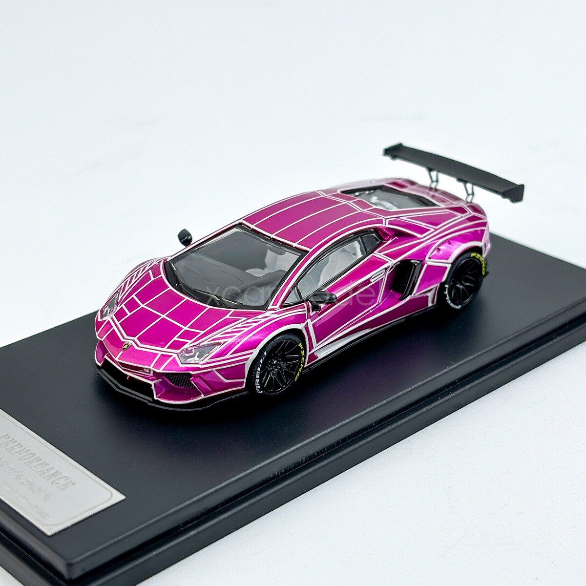 ミニカー LBWK LP700-4 Pink PGM 1:64 Scale Pink LBWK Aventador LP700-4 Round Sports