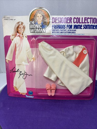 Bionic Woman Autographed Signed Lindsay Wagner Fashion MOC Six Million Dollar