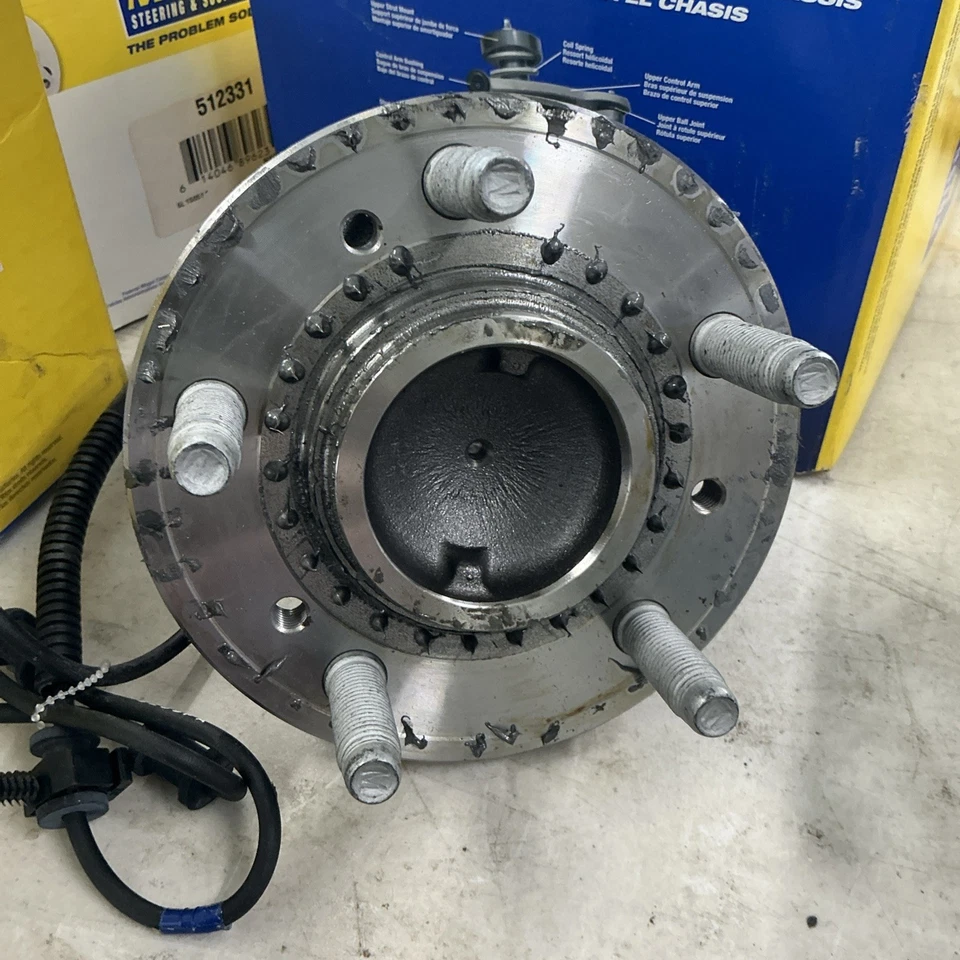 Conjunto de cojinete de cubo de rueda delantera Moog para Ford Thunderbird modelo 513167 2002-05 Foto 3 de 3