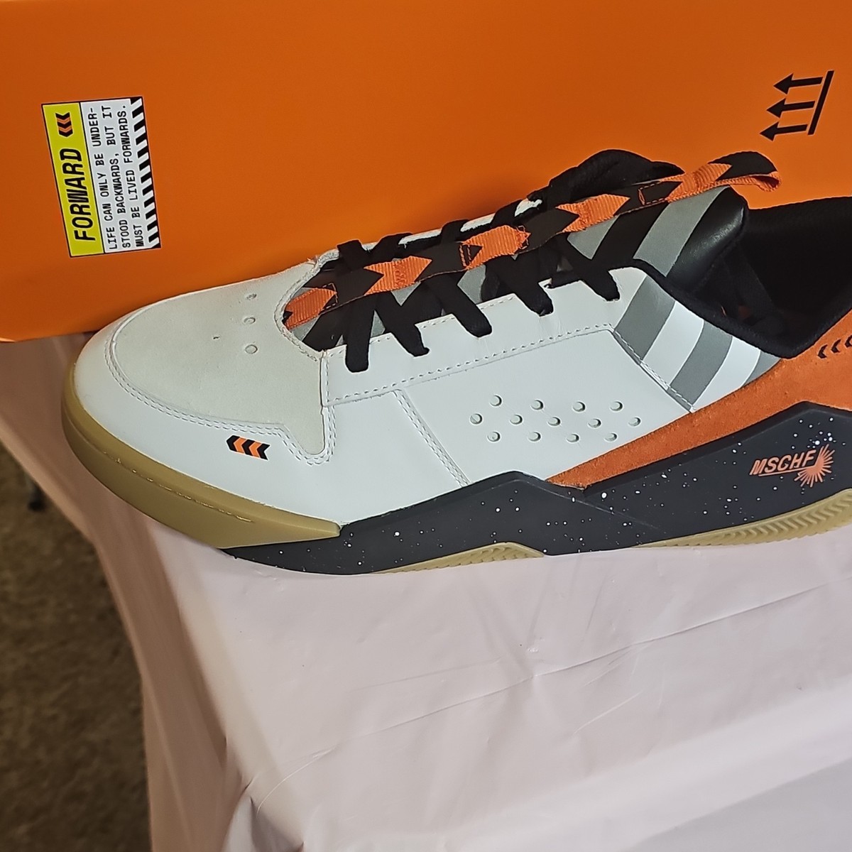 MSCHF 003 FORWARD Shoe Men\'s Low Top Lace-Up Sneaker White/Orange Size 13 NEW MSCHF Forward 003 Men main image 4