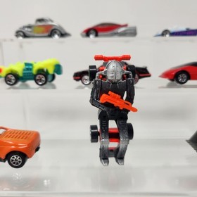 Lot of (9) Hot Wheels Diecast Cars 1991-1996 1/64 (dd1)