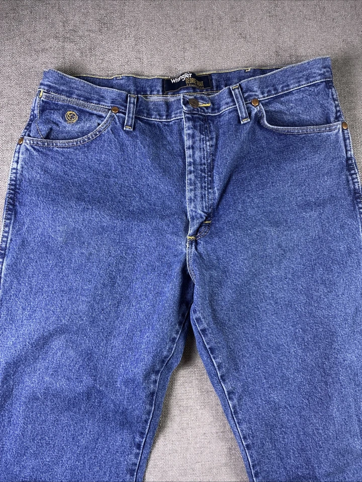 Pantalones de mezclilla informales rectos vaqueros azules 36x30 Wrangler George Strait para hombre Foto 3 de 4