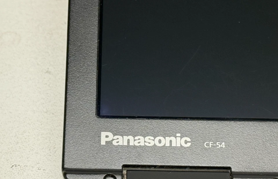 Panasonic Toughbook Cf-54 14" (i5-6300u - 4GB RAM - 256GB SSD - Win11Home) - Imagem 3 de 4