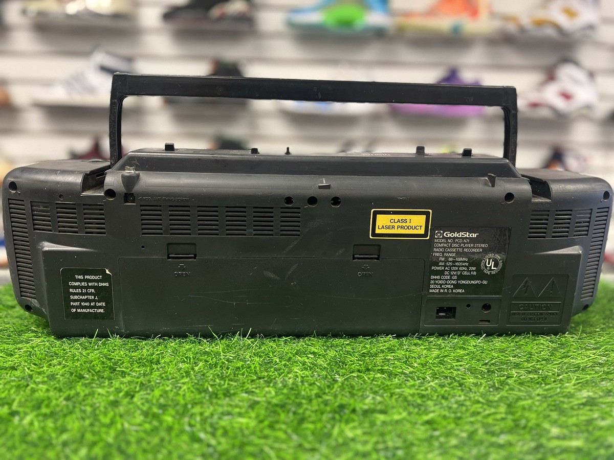 Vintage GoldStar PCD-N71 BoomBox Radio Cassette Tape CD Player
