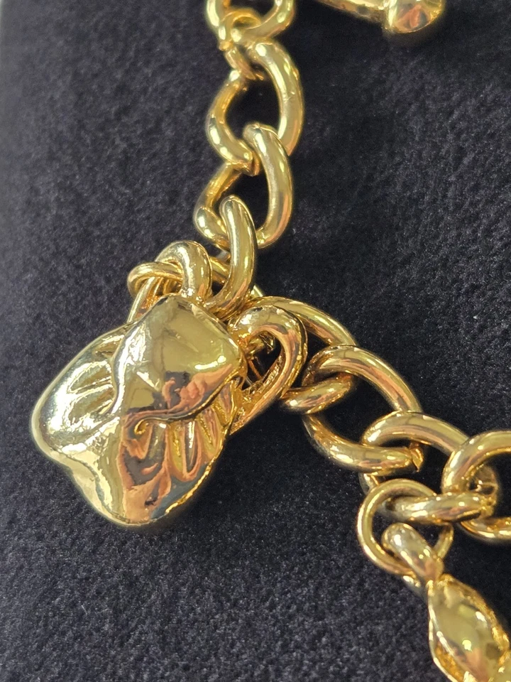 Berloque robusto tom dourado pulseira fecho alternado câmera bolsa salto berloques 7,25" em excelente estado usado - Imagem 2 de 4