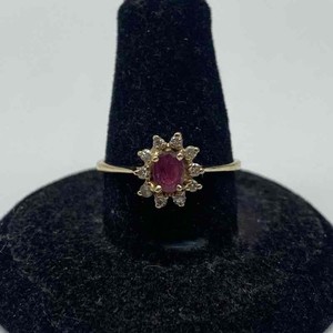 14K Yellow Gold Ruby and Diamond Oval Halo Cluster Ring Size 7.75 2.0g