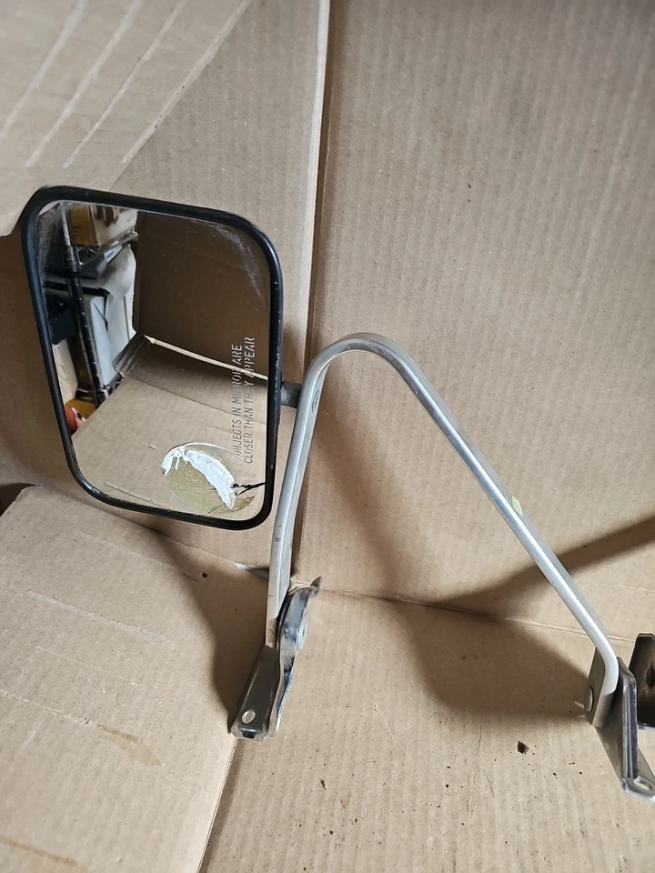 Juego de espejos retrovisores delanteros derecho izquierdo Ford Econoline Van 1975-1991 cromados Foto 4 de 4