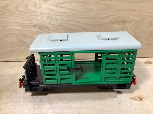 Vintage 1985 Playmobil 4101 Green Cattle Car G Scale Incomplete Good Condition - Picture 2 of 12