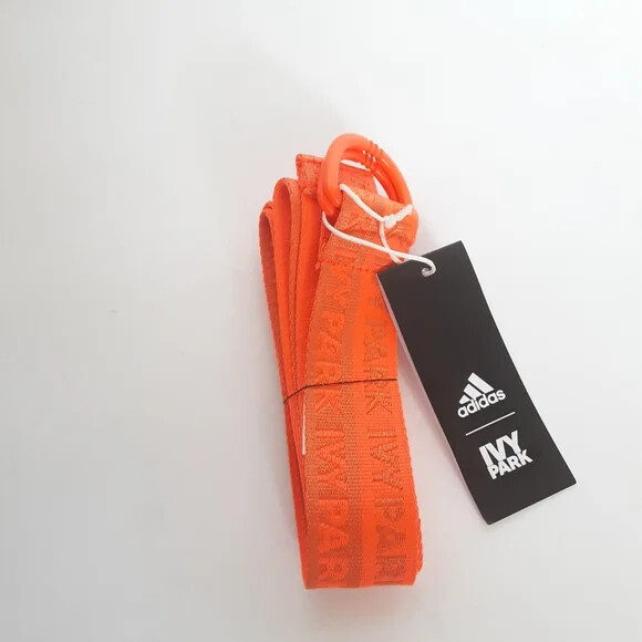 Adidas x IVY PARK Belt - Solar Orange IVY PARK | Accessories | Adidas X Ivy Park Logo Belt Solar  main image 2