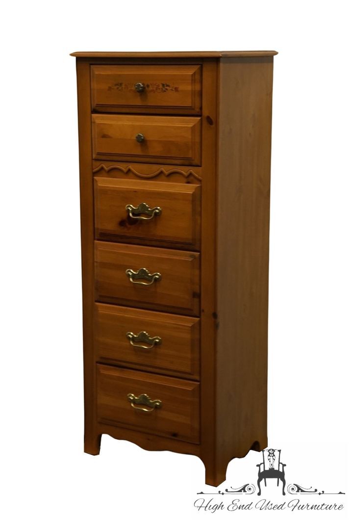 BROYHILL FURNITURE Solid Knotty Pine Country French 22" Lingerie Chest 6620-43