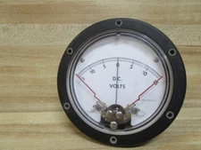 API Instuments 45-0013-3601 D.C. Volts Meter 0-15V