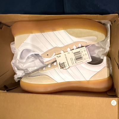 adidas Barreda Decode Lux Women's White/Beige Low Top Lace Up Gum Sole JR3529