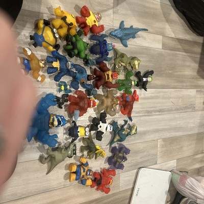 Heroes Of Goo Jit Zu Lot Of 29
