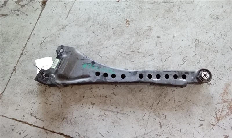 Dodge Ram 2500 2014-2023 camioneta brazo de control inferior delantero izquierdo radio 4x4 OEM Foto 2 de 4