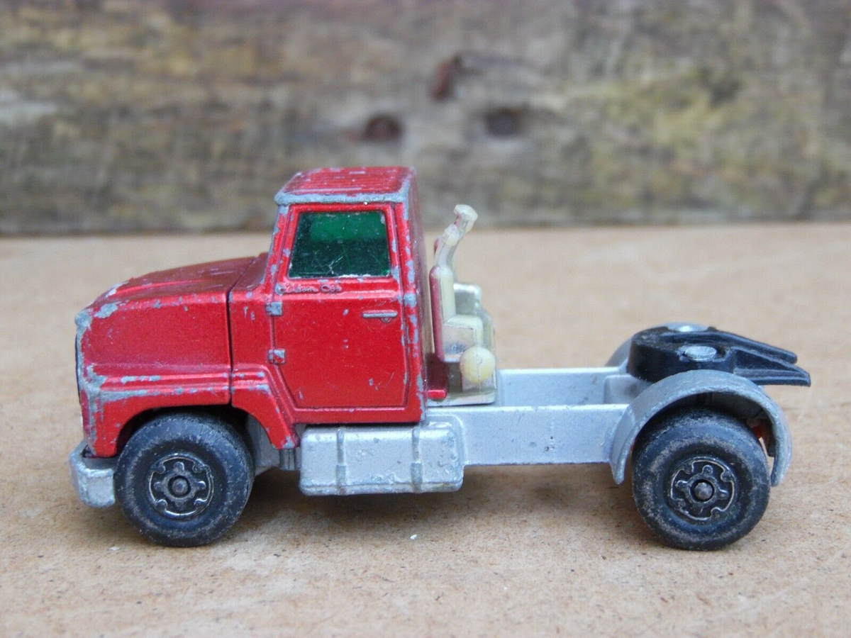 Vintage 1973 Matchbox Super Kings Ford LTS Series Tractor K-16/18