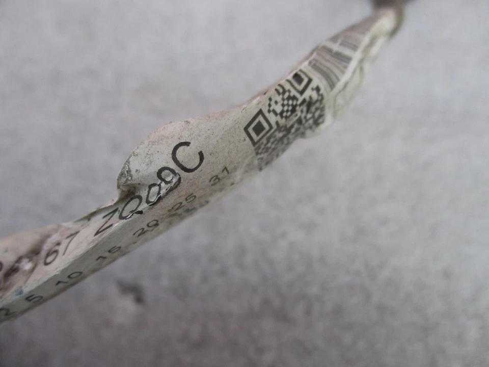 24167-ZQ09C ARNÉS DE CABLES DE ESTACIONAMIENTO DELANTERO INFINITI QX56 2004-2010 Foto 4 de 4