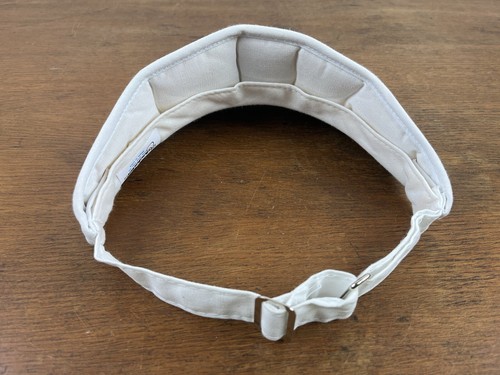 Vintage Brookwood Golf Club White Adjustable Visor Cap Hat - Picture 2 of 4
