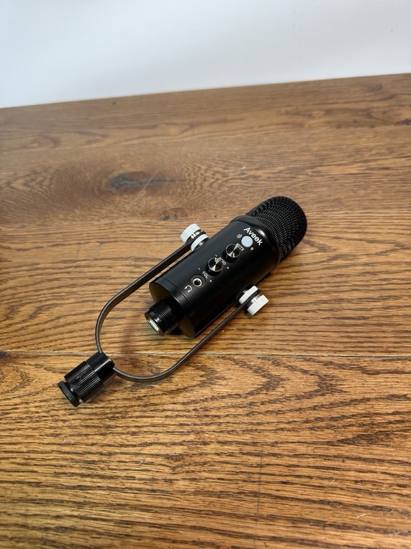 Aveek USB Condenser Microphone