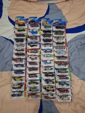 Hot Wheels Case 2025, 50 Stück, dazu 3 Tresure Hunt.