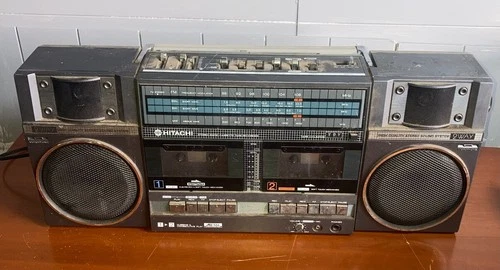 Hitachi TRK-W57W RaRe Vintage Cassette Radio EQ Boombox