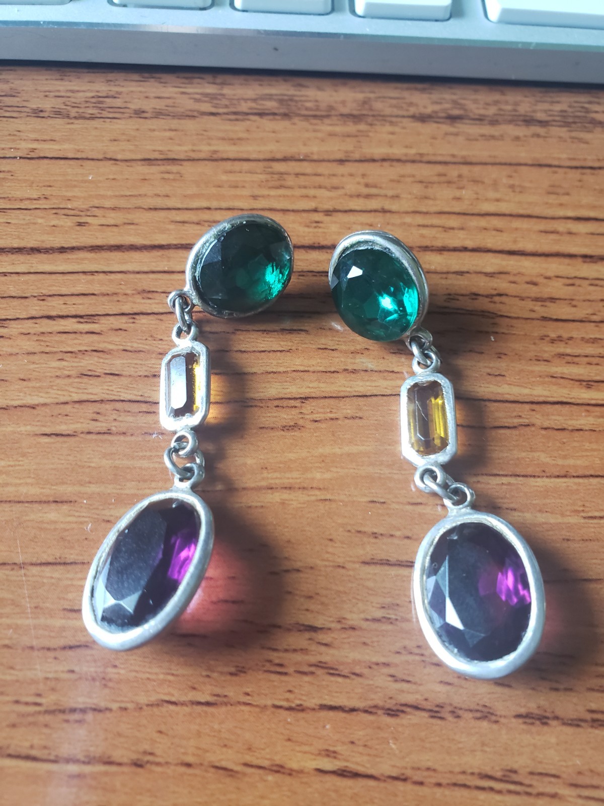 Silvertone Drop Dangle Post Earrings Oval/Round G… - image 4