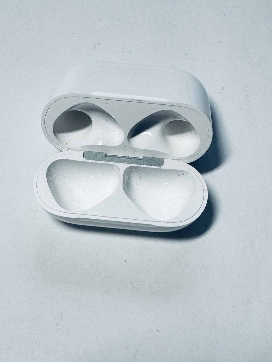 Original APPLE AIRPOD 4th Generation Charging Case A3058 (NOT ANC