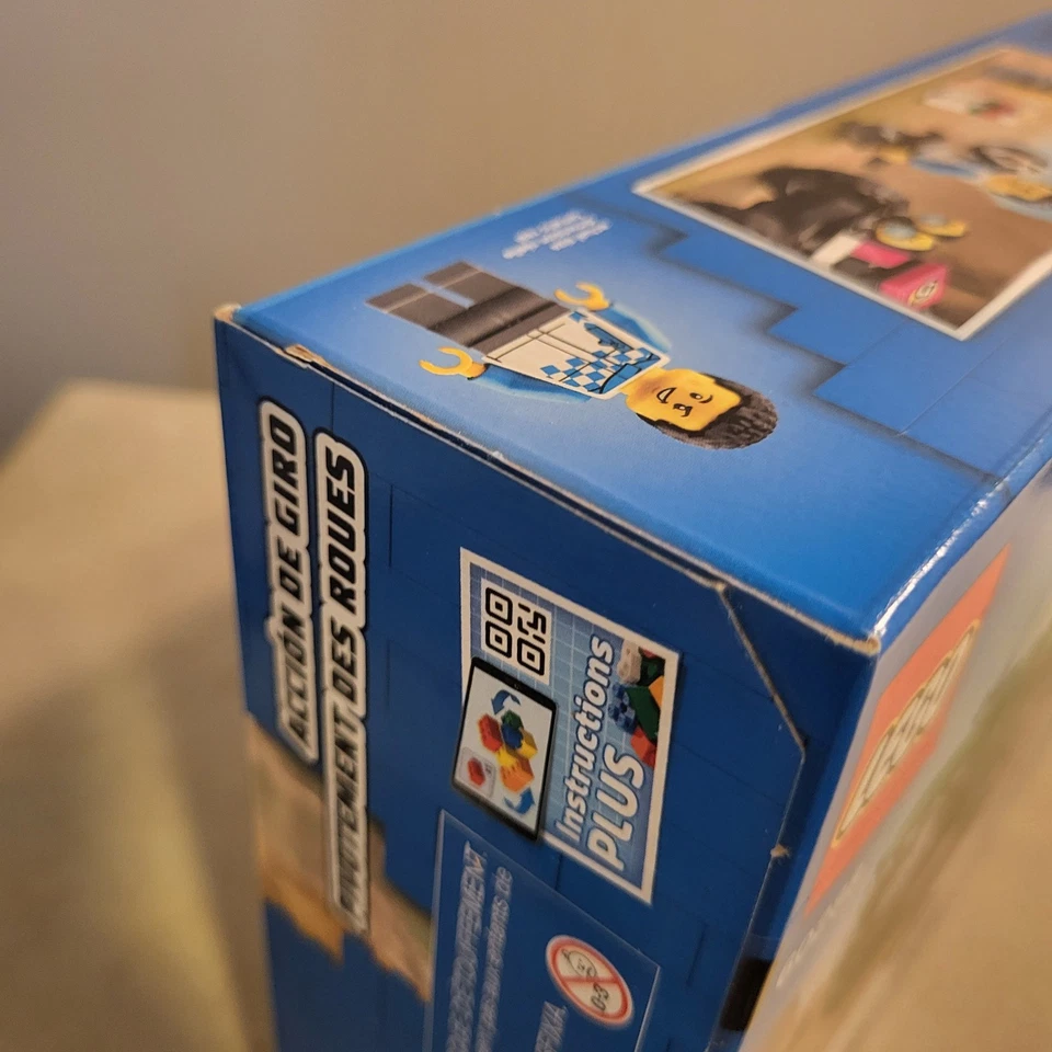 LEGO 60288 CITY Race Buggy Transporter New Sealed Retired  - Image 3 of 4