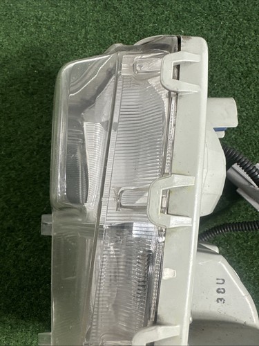 2012-2015 Toyota Prius Left Driver LH Side LED Fog Turn Signal Lamp OEM Crack - Picture 12 of 15