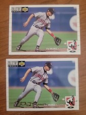 2 x 1994 Collector's Choice MLB Silver Signature Parallel & Base Pat Meares #202