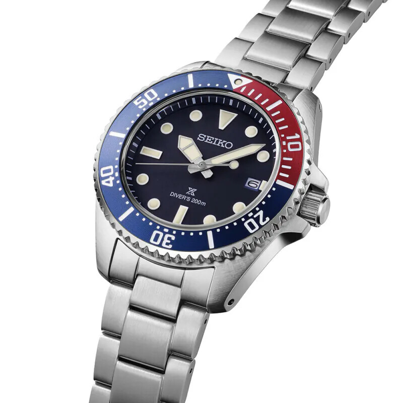 SEIKO Prospex SNE595P1 Solar Diver Sapphire 200M Red Blue Bezel
